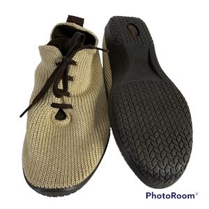 Arcopedico Tan Knit Lace Up Comfort Sneaker 41